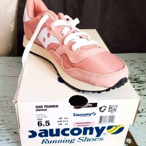 Blush Saucony Sneakers NWT